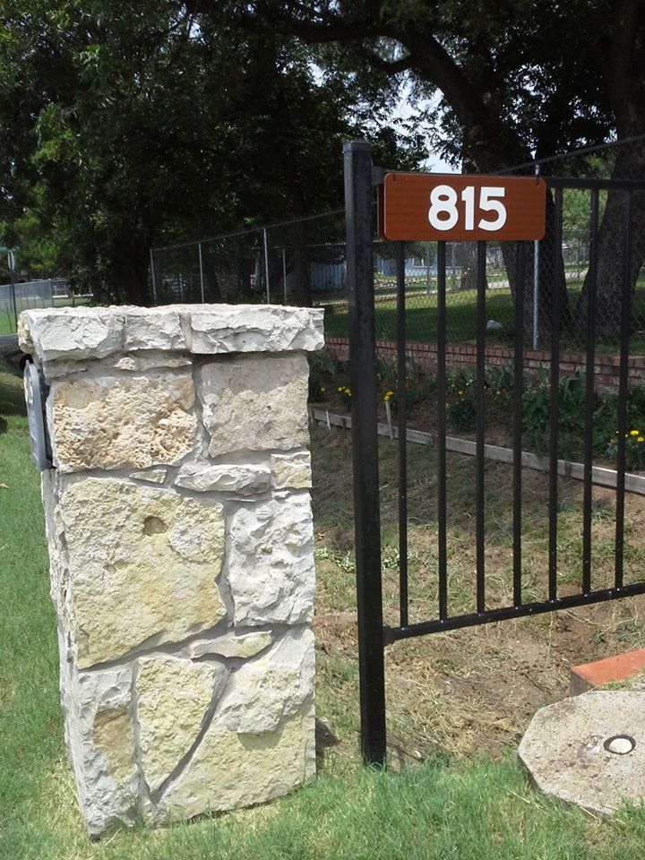 911-house-number-brown-reflective